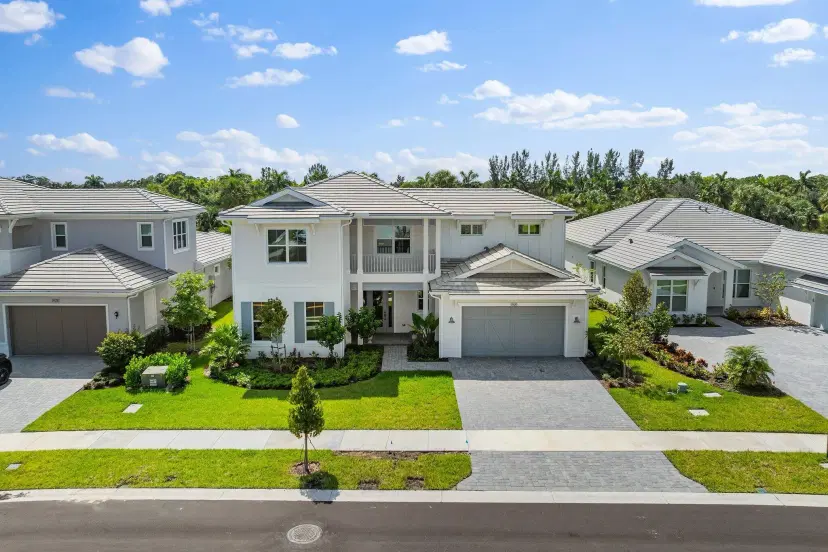 Picture of 9316 Crestview Circle, Palm Beach Gardens FL 33412