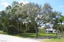 Picture of 2400 Leavitt Rd, Alva, FL 33920