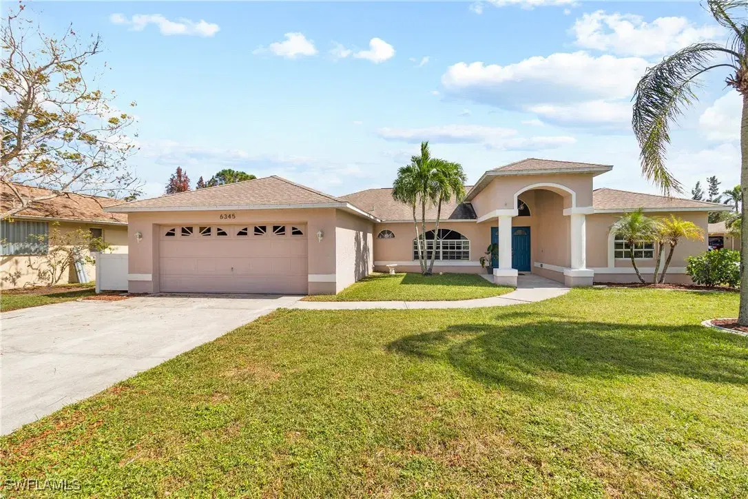 Picture of 6345 Emerald Pines Cir, Fort Myers, FL 33966