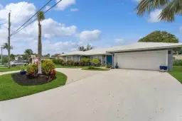 Picture of 13 Little Harbor Way, Deerfield Beach, FL 33441