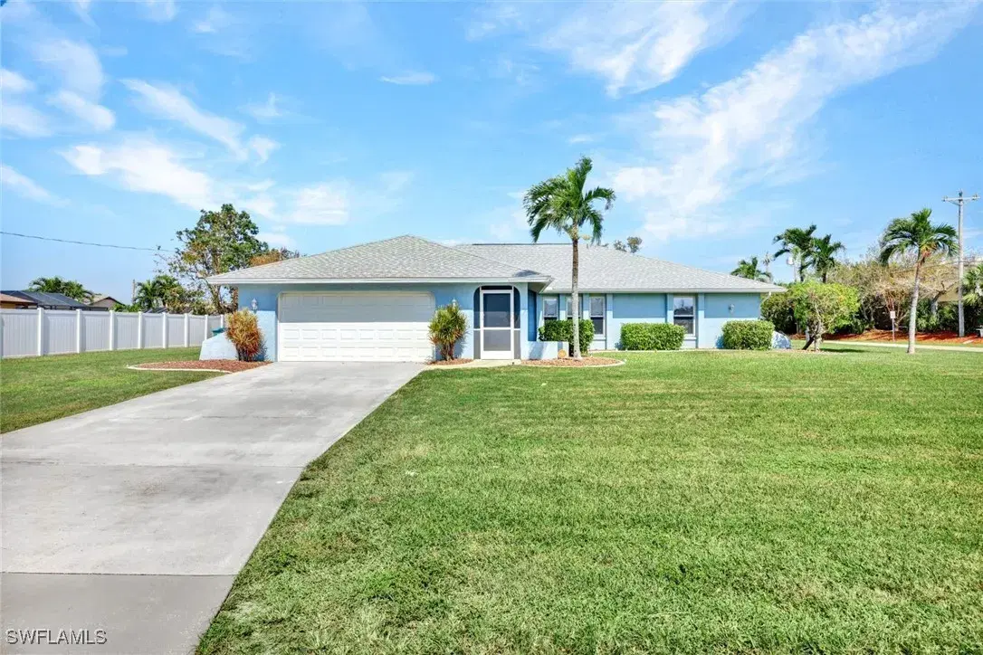 Picture of 1453 SE 15Th Ter, Cape Coral, FL 33990