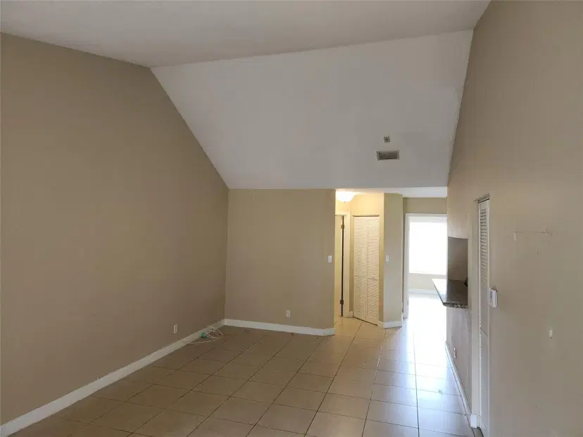 Picture of 1104 Coral Club Dr 1104, Coral Springs FL 33071