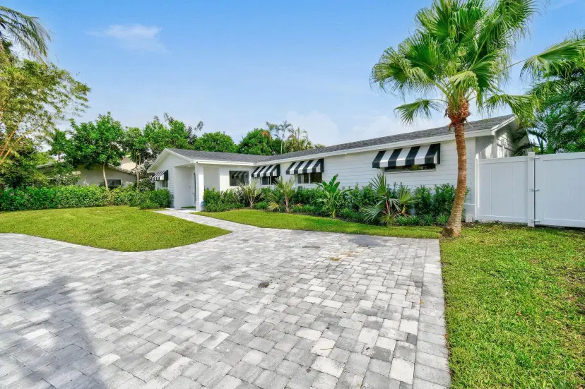 Picture of 7710 W Lake Drive, Lake Clarke Shores FL 33406