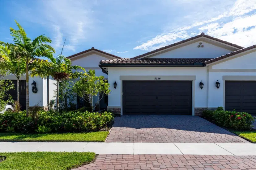 Picture of 8326 W Blue Spring Dr, Parkland FL 33067