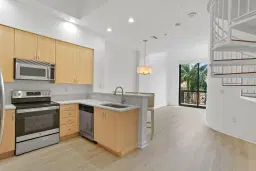 Picture of 801 S Olive Avenue 211, West Palm Beach, FL 33401