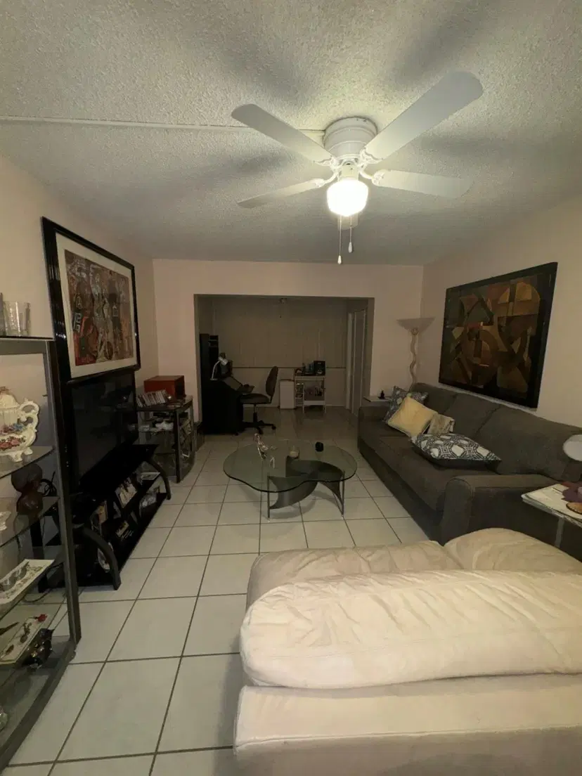 Picture of 3040 Holiday Springs Blvd 106, Margate FL 33063