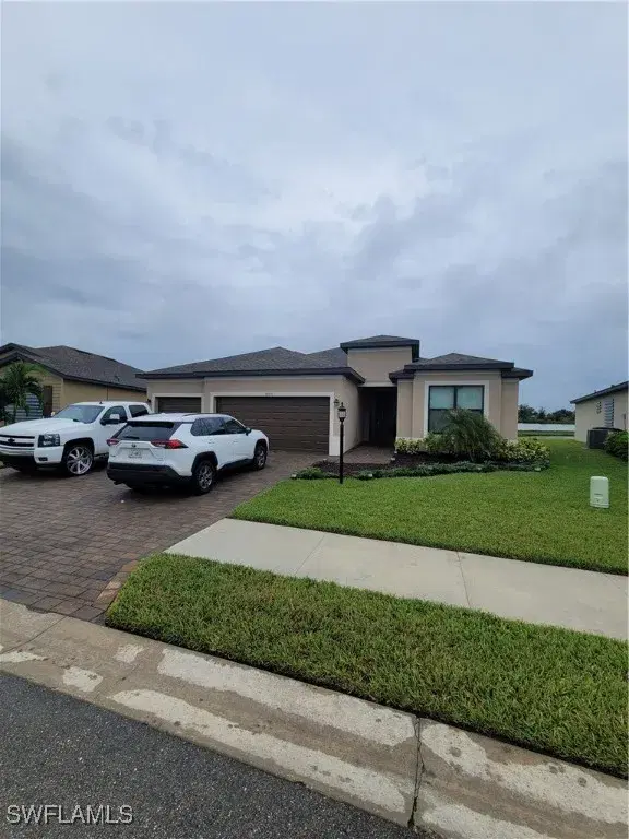 Picture of 14590 Carva Ln, Fort Myers, FL 33905