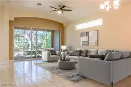 Picture of 8771 Ibis Cove Cir, Naples, FL 34119