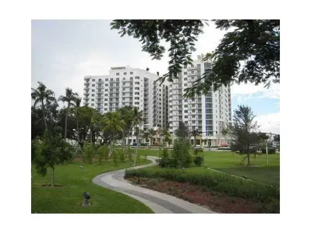 Picture of 1830 Radius Dr 1225, Hollywood FL 33020