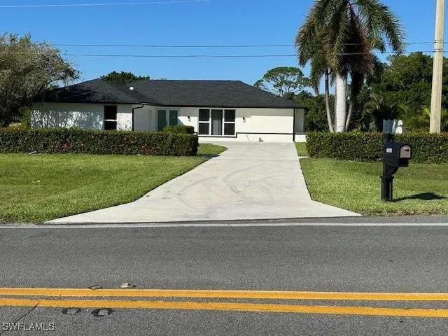 Picture of 4291 Orange Grove Blvd, North Fort Myers, FL 33903