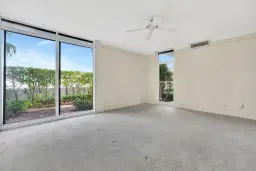 Picture of 108 Lakeshore Drive 140, North Palm Beach, FL 33408