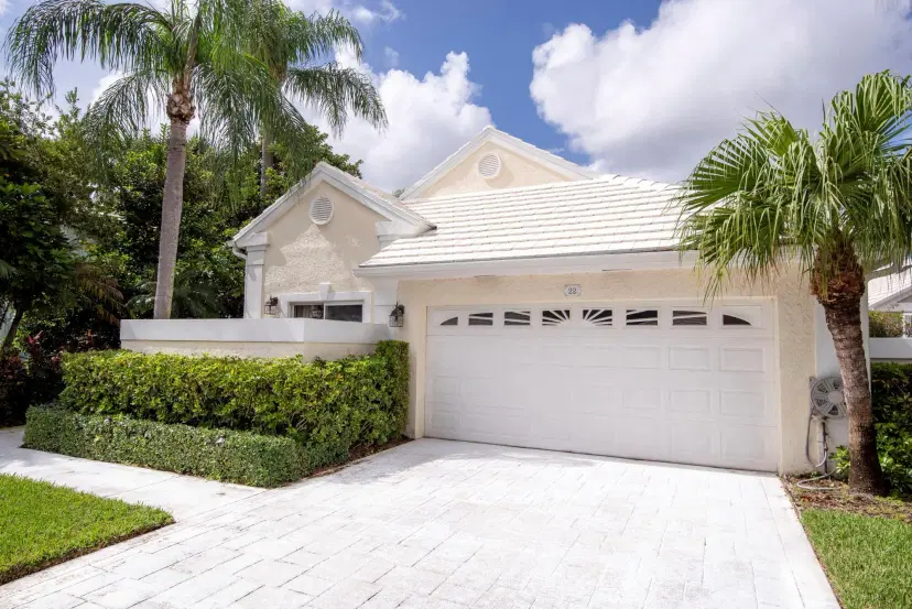 Picture of 22 Dorchester Circle, Palm Beach Gardens FL 33418