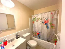 Picture of 9107 NW 72Nd Ct, Tamarac, FL 33321