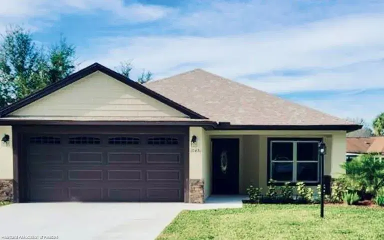 Picture of 10481 High Grove Ave, Lake Placid, FL 33852