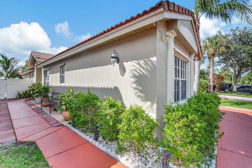 Picture of 4676 Concordia Lane, Boynton Beach FL 33436