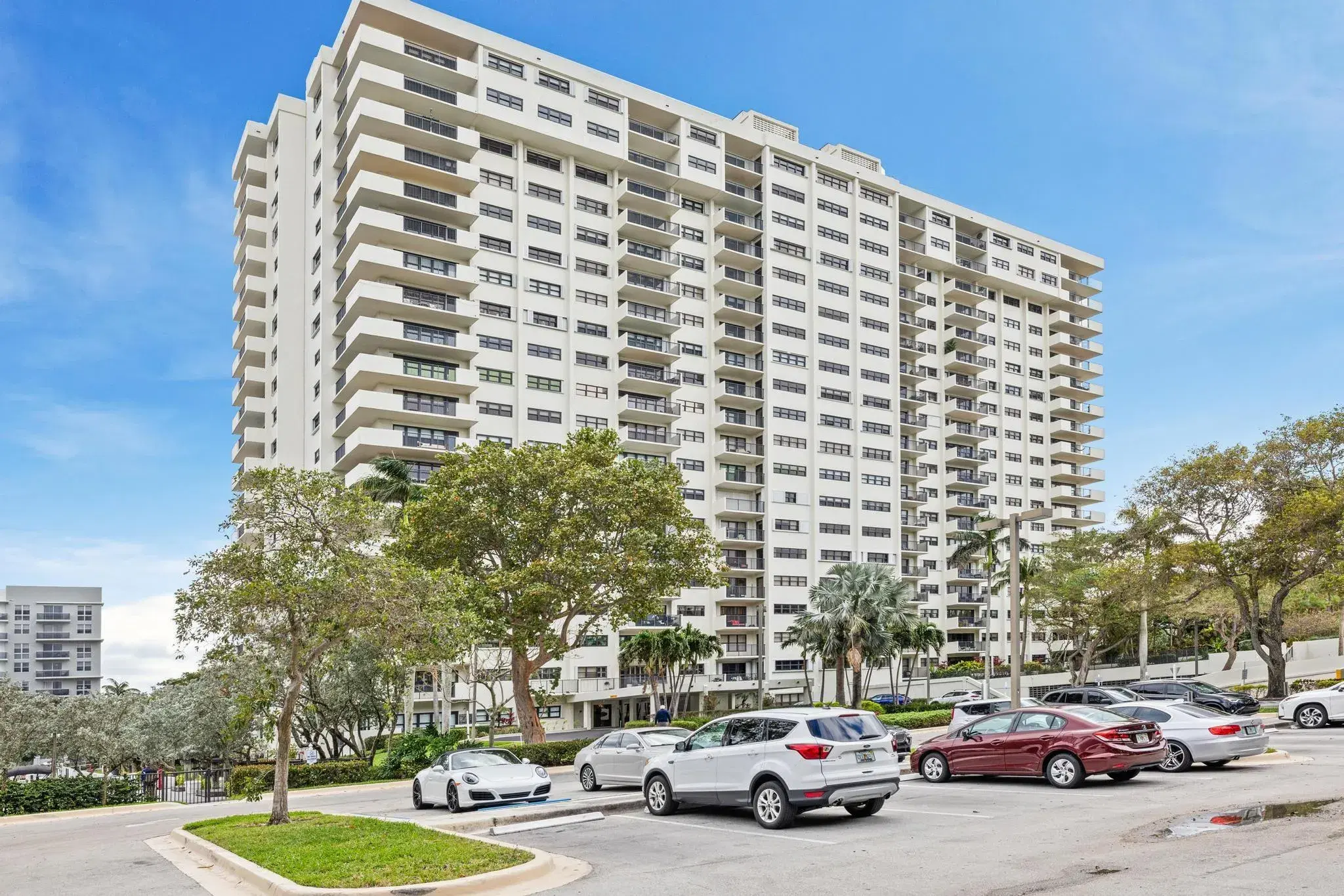 Picture of 3200 Port Royale Dr 1208, Fort Lauderdale, FL 33308