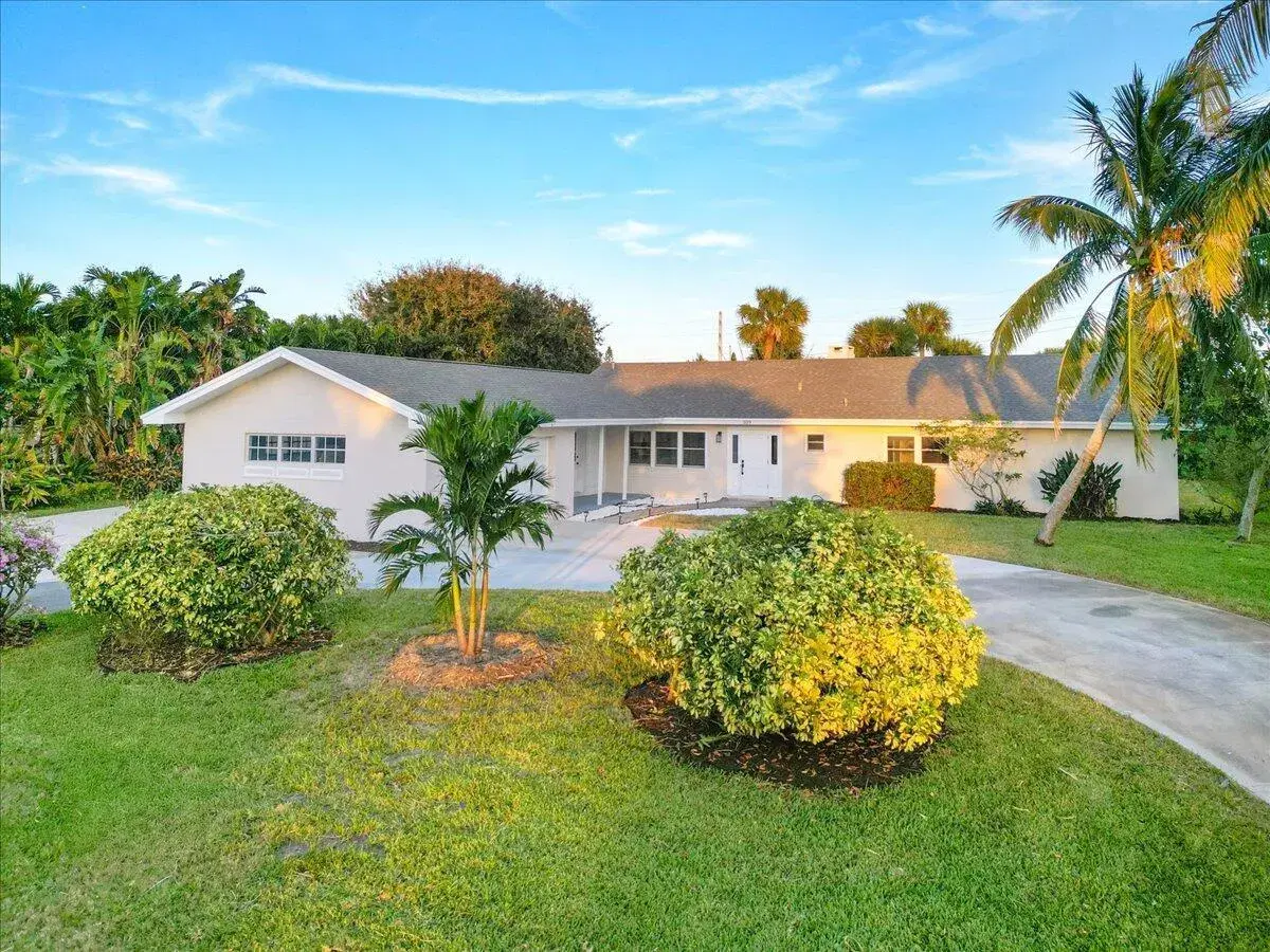 Picture of 309 Banyan Way, Melbourne Beach, FL 32951