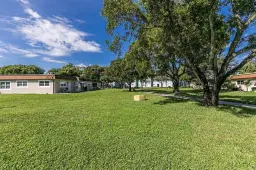 Picture of 2002 SW Natura Blvd D, Deerfield Beach, FL 33441