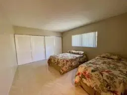 Picture of 1300 N 12Th Ct 7B, Hollywood, FL 33019