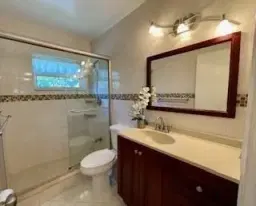 Picture of 1300 N 12Th Ct 7B, Hollywood, FL 33019