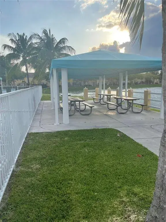 Picture of 2863 SE 15Th Rd 73, Homestead FL 33035