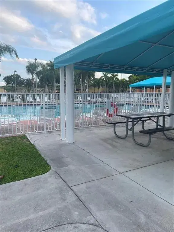 Picture of 2863 SE 15Th Rd 73, Homestead FL 33035