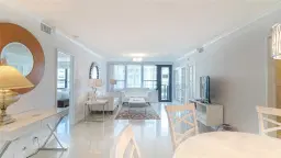 Picture of 5225 Collins Ave 1417, Miami Beach, FL 33140