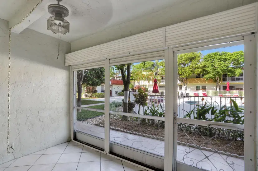 Picture of 860 SE 6Th Avenue 303, Deerfield Beach FL 33441