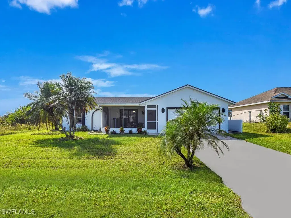 Picture of 2603 44Th St Sw, Lehigh Acres, FL 33976