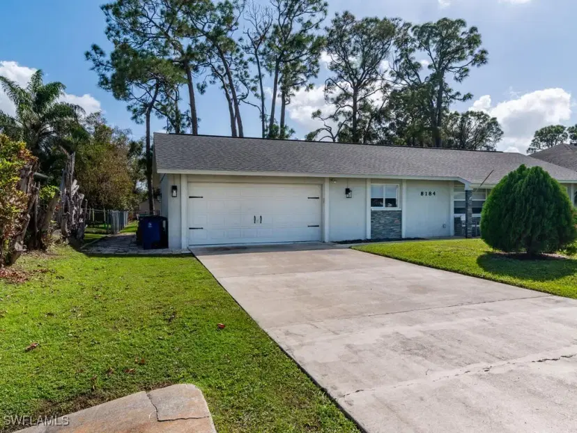 Picture of 8184 Anhinga Rd, Fort Myers FL 33967