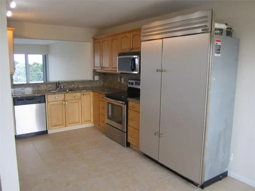 Picture of 2611 N Riverside Dr 507, Pompano Beach FL 33062