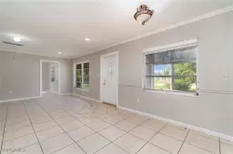 Picture of 3853 Lake St, Fort Myers, FL 33901