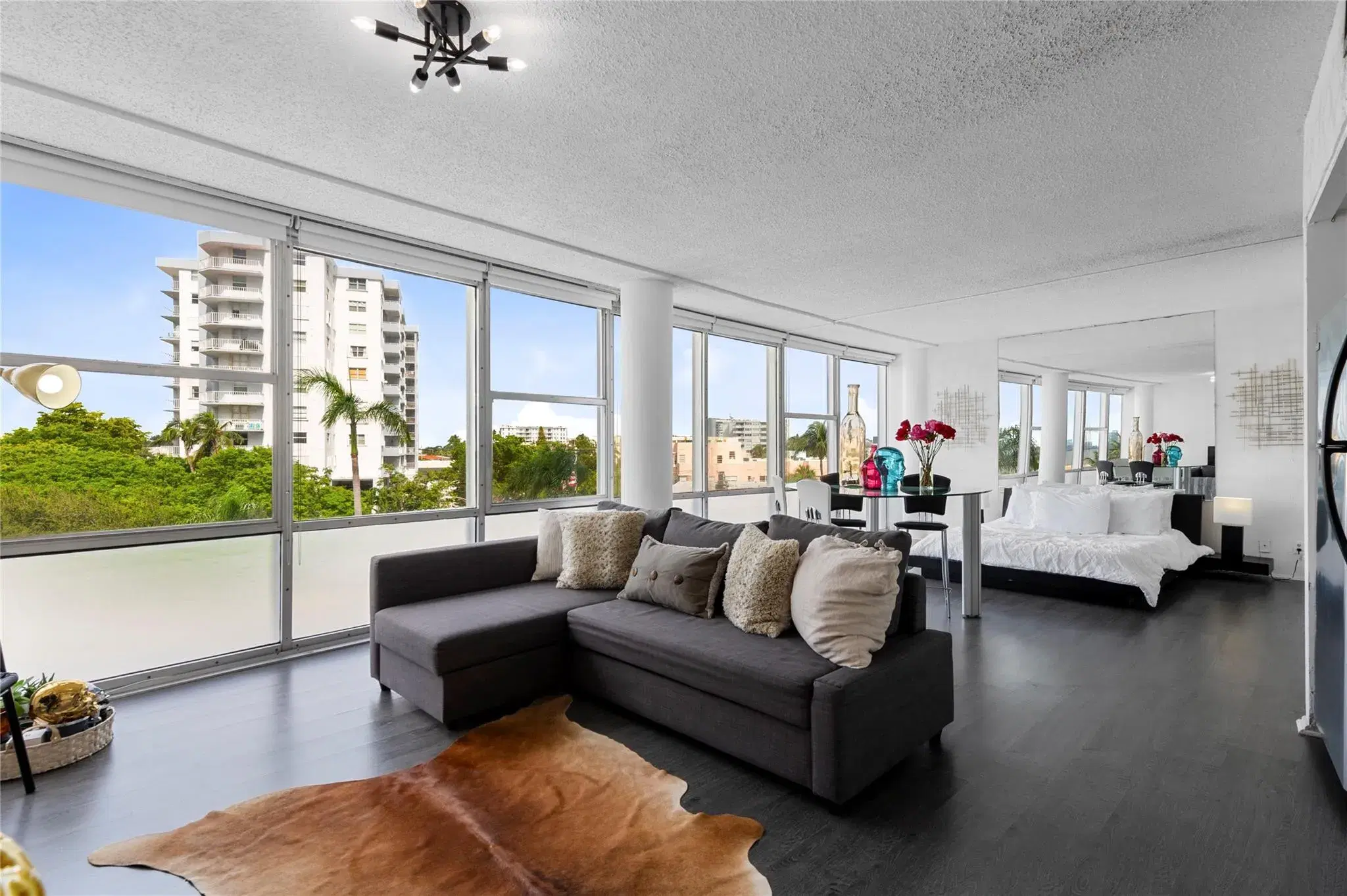 Picture of 900 Bay Dr 313, Miami Beach, FL 33141