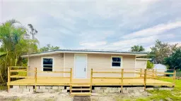 Picture of 5981 Cubles Dr, Bokeelia, FL 33922