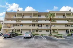 Picture of 555 Banyan Tree Lane 302, Delray Beach, FL 33483