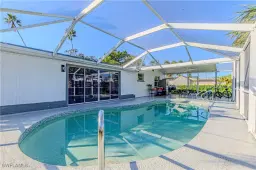 Picture of 1637 Winkler Ave, Fort Myers, FL 33901