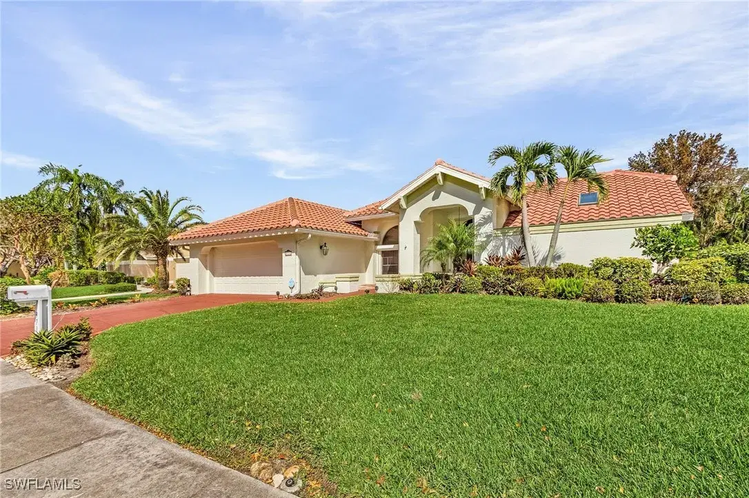 Picture of 9714 Caloosa Yacht And Racquet Club Dr, Fort Myers, FL 33919