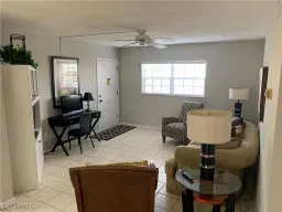 Picture of 1514 Edgewater Cir 3A, Fort Myers, FL 33919