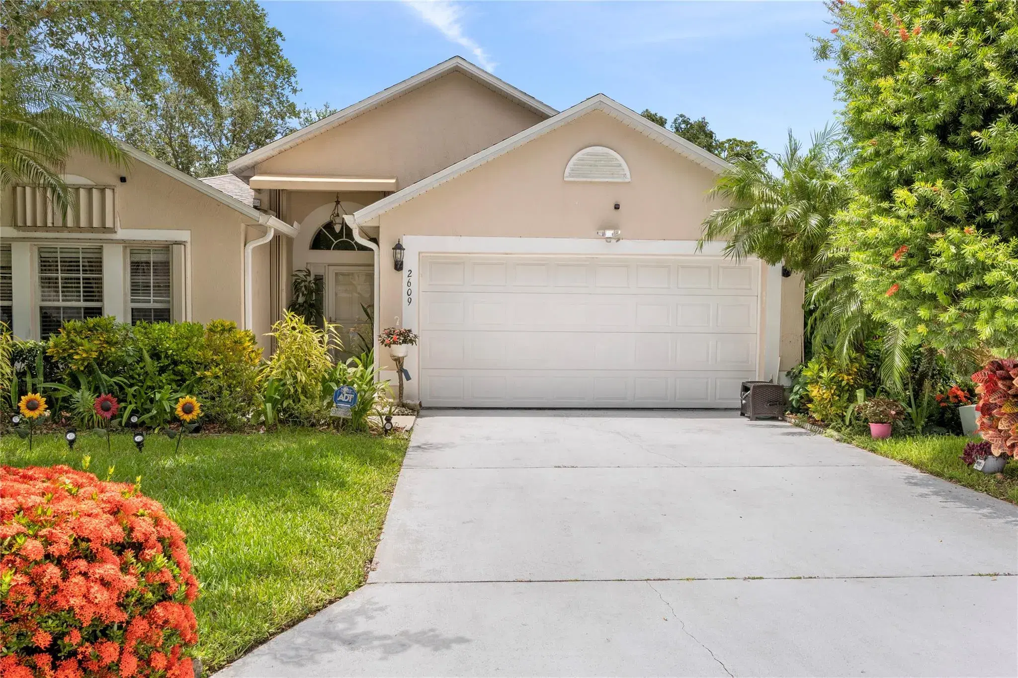 Picture of 2609 12Th Sq Sw, Vero Beach, FL 32968