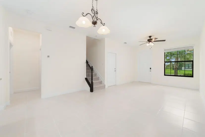 Picture of 10127 W Villa Circle, Vero Beach FL 32966