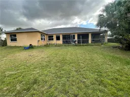 Picture of 710 Desoto Ave, Lehigh Acres, FL 33972