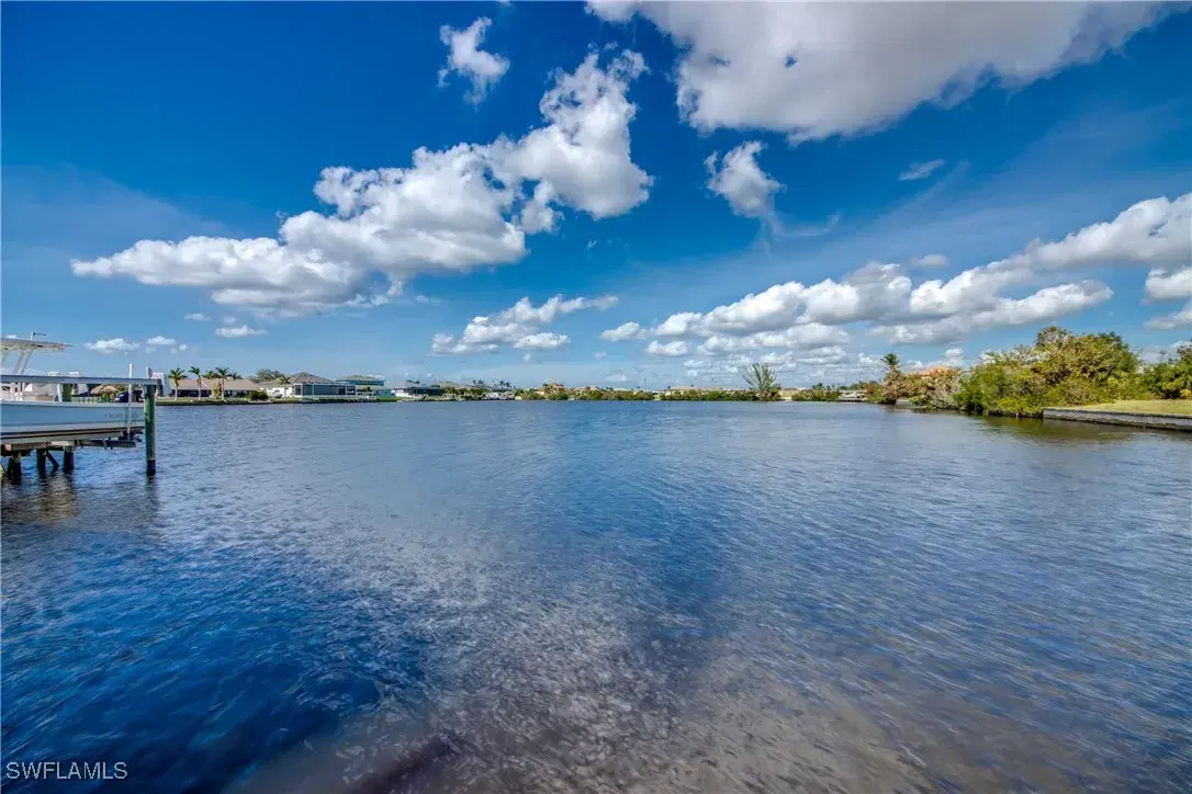 Picture of 178 Shadroe Cove Cir 903, Cape Coral, FL 33991