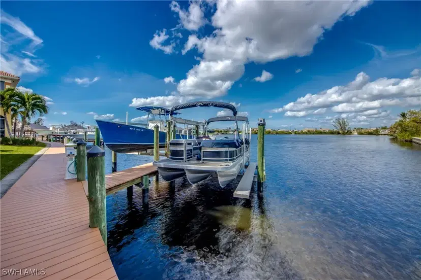 Picture of 178 Shadroe Cove Cir 903, Cape Coral FL 33991