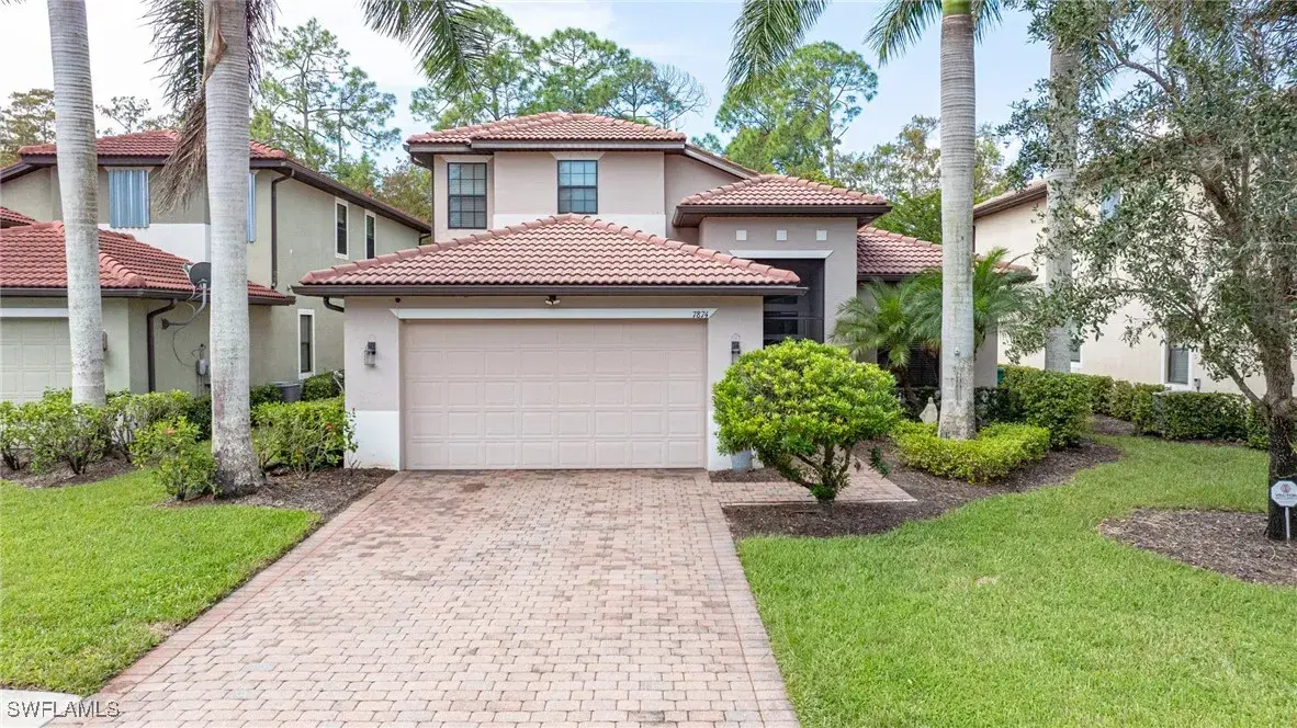 Picture of 7874 Bucks Run Dr, Naples, FL 34120