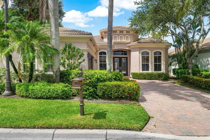 Picture of 101 Dalena Way, Palm Beach Gardens FL 33418