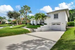 Picture of 22 Pepperwood Court, Boynton Beach, FL 33426