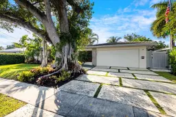 Picture of 5821 NE 14Th Way, Fort Lauderdale, FL 33334