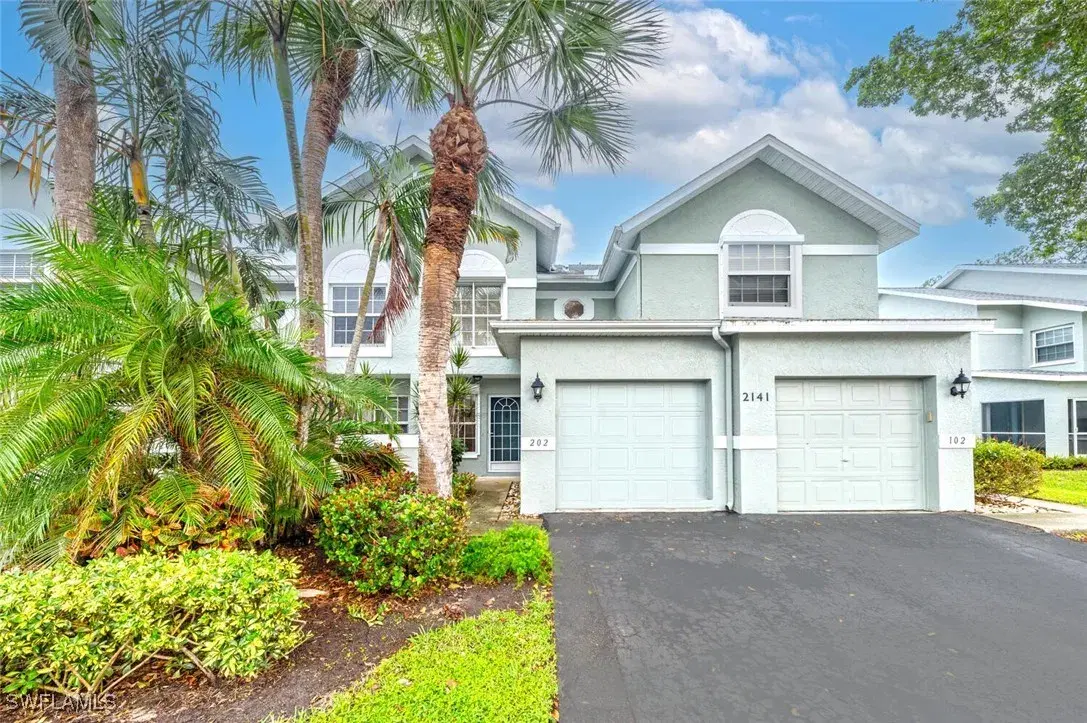 Picture of 2141 Tama Cir 202, Naples, FL 34112