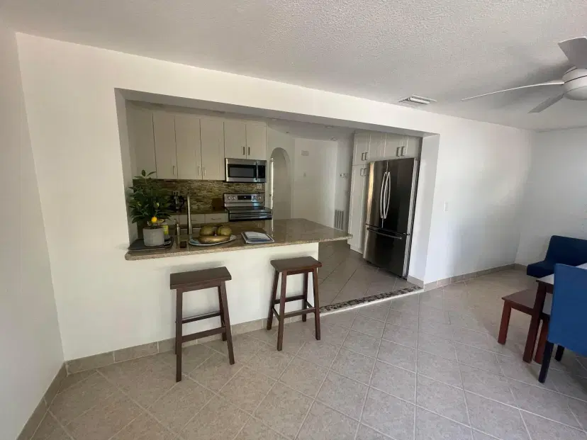 Picture of 851 NE 48 Street, Oakland Park FL 33334