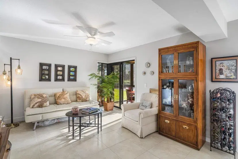 Picture of 5020 Golfview Court 1411, Delray Beach FL 33484